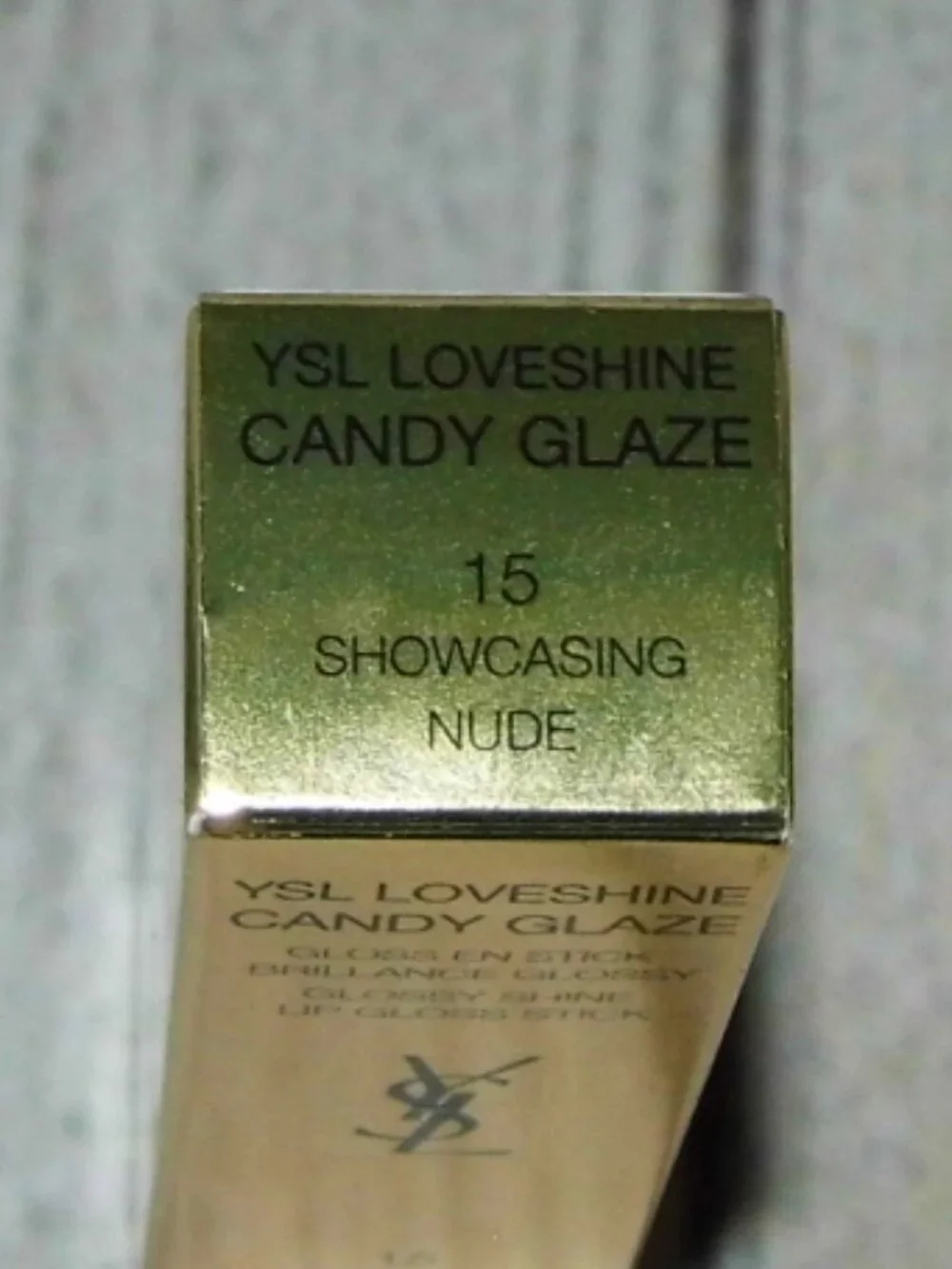 YVES SAINT LAURENT Love Shine Candy Glaze 15 Showcasing Nude Lipstick NEW